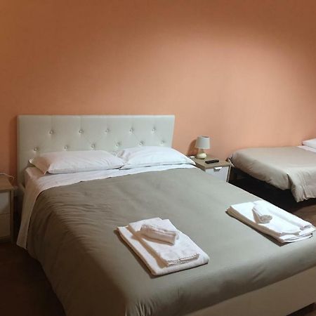 Hotel Piramide Reggio Emilia Bagian luar foto