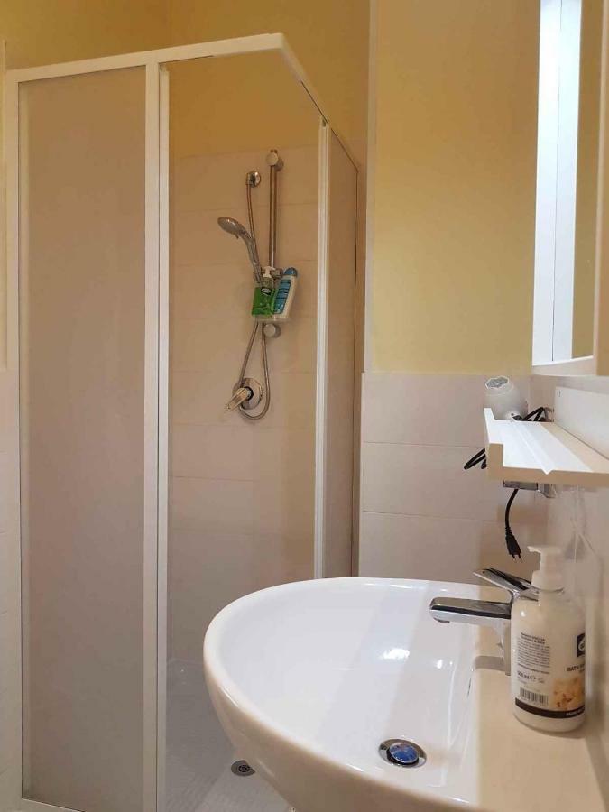 Hotel Piramide Reggio Emilia Bagian luar foto
